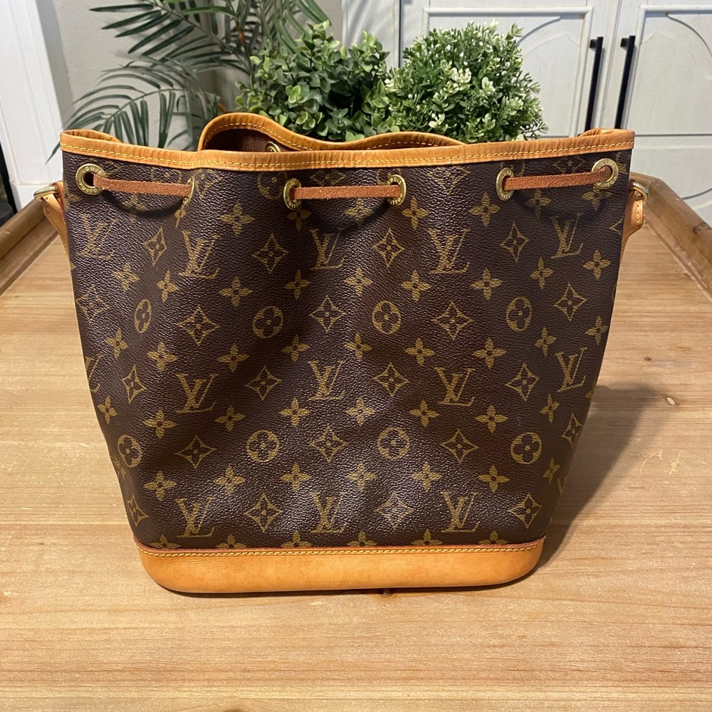Louis Vuitton Petit Noe